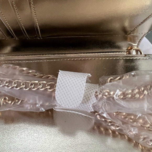 Love Moschino White Polyethylene
Women Crossbody Bag NWT crossbody chain - Picture 6 of 8